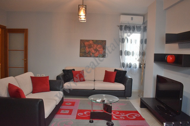 Apartament 1+1 me qira tek Liceu Artistik ne Tirane